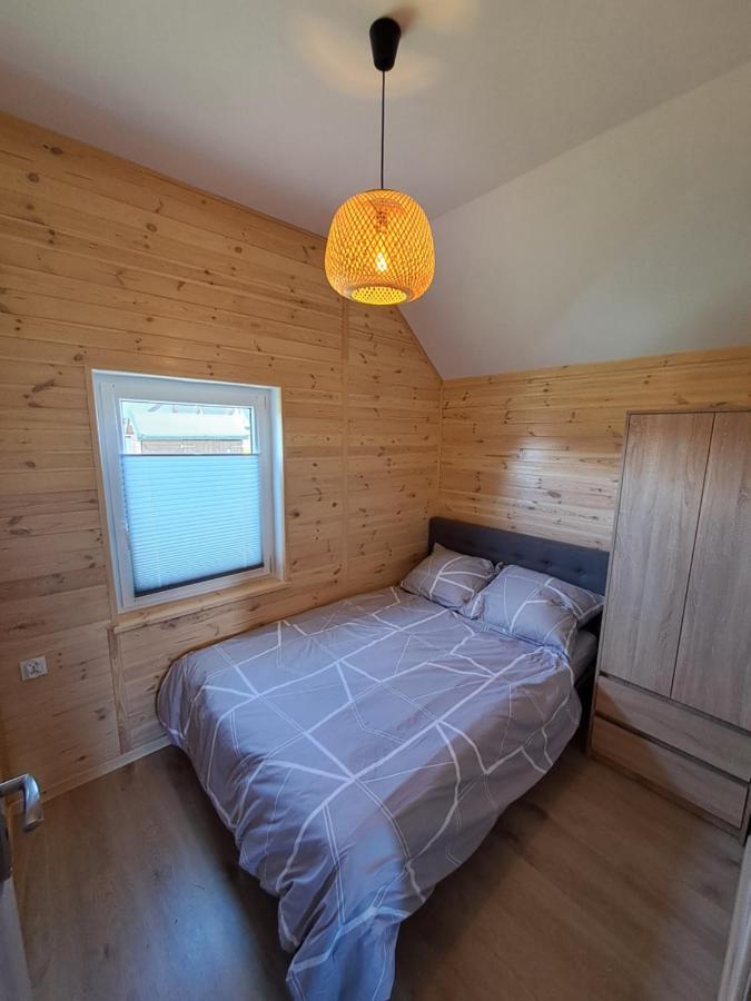 Zefir Domki Nad Morzem I Jeziorem Villa Jezierzany Exterior foto